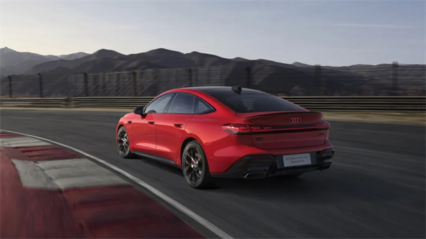 全新上汽奥迪A5L Sportback正式上市，限时臻享价25.99万元起